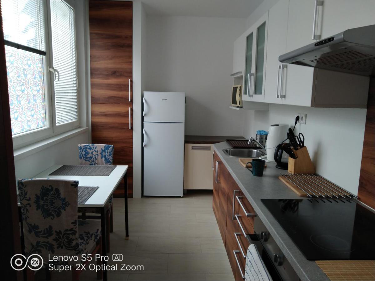 Apartman S Virivkou A Infrasaunou V Olomouci Luaran gambar